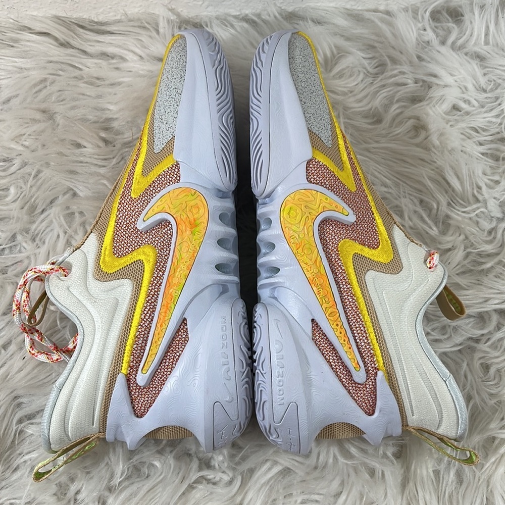 NIKE COSMIC UNITY 2 'BETTER US - OFF WHITE' SIZE 8.5 NEW - Picture 8 of 14